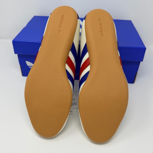 NWT!! Adidas Tokyo Cream White Sneakers with Blue and Red Stripes and Gum Sole - Picture 6 of 6